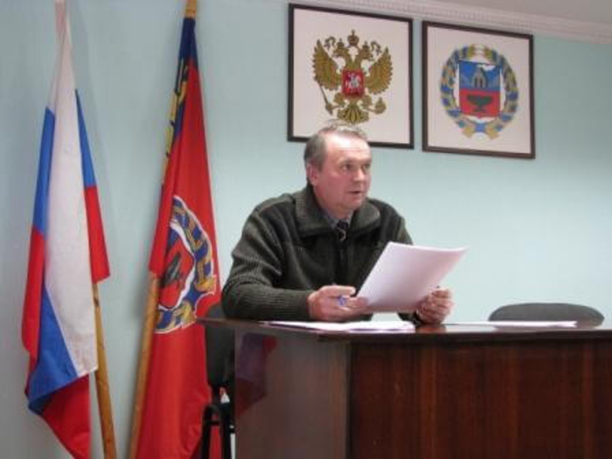 Избранный председатель комиссии С.В. Антоненко