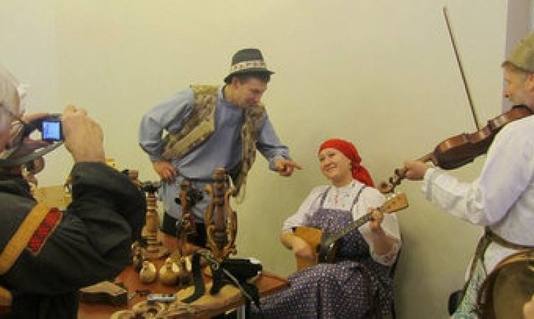 Фестиваль русского костюма